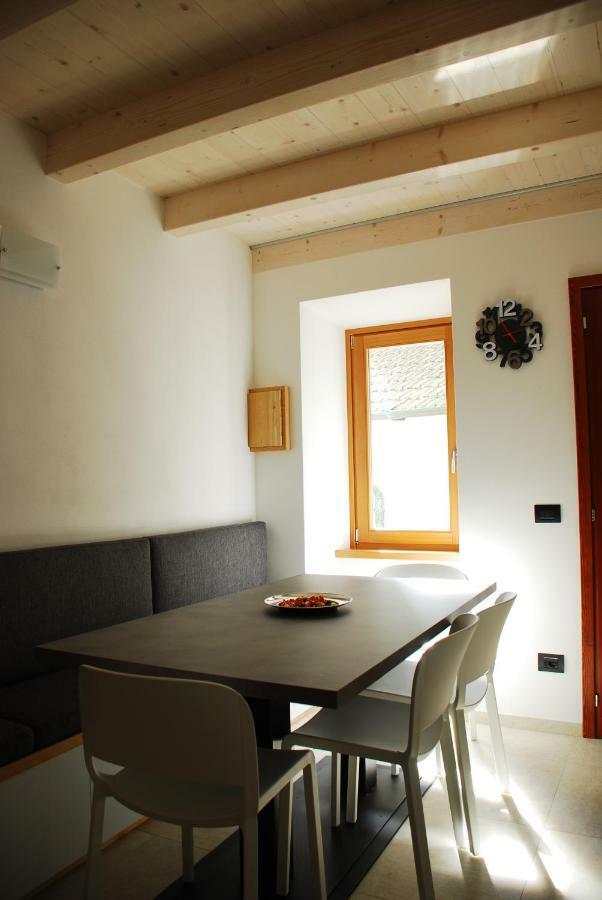 Villa La Casa Del Borgo à Dervio Extérieur photo