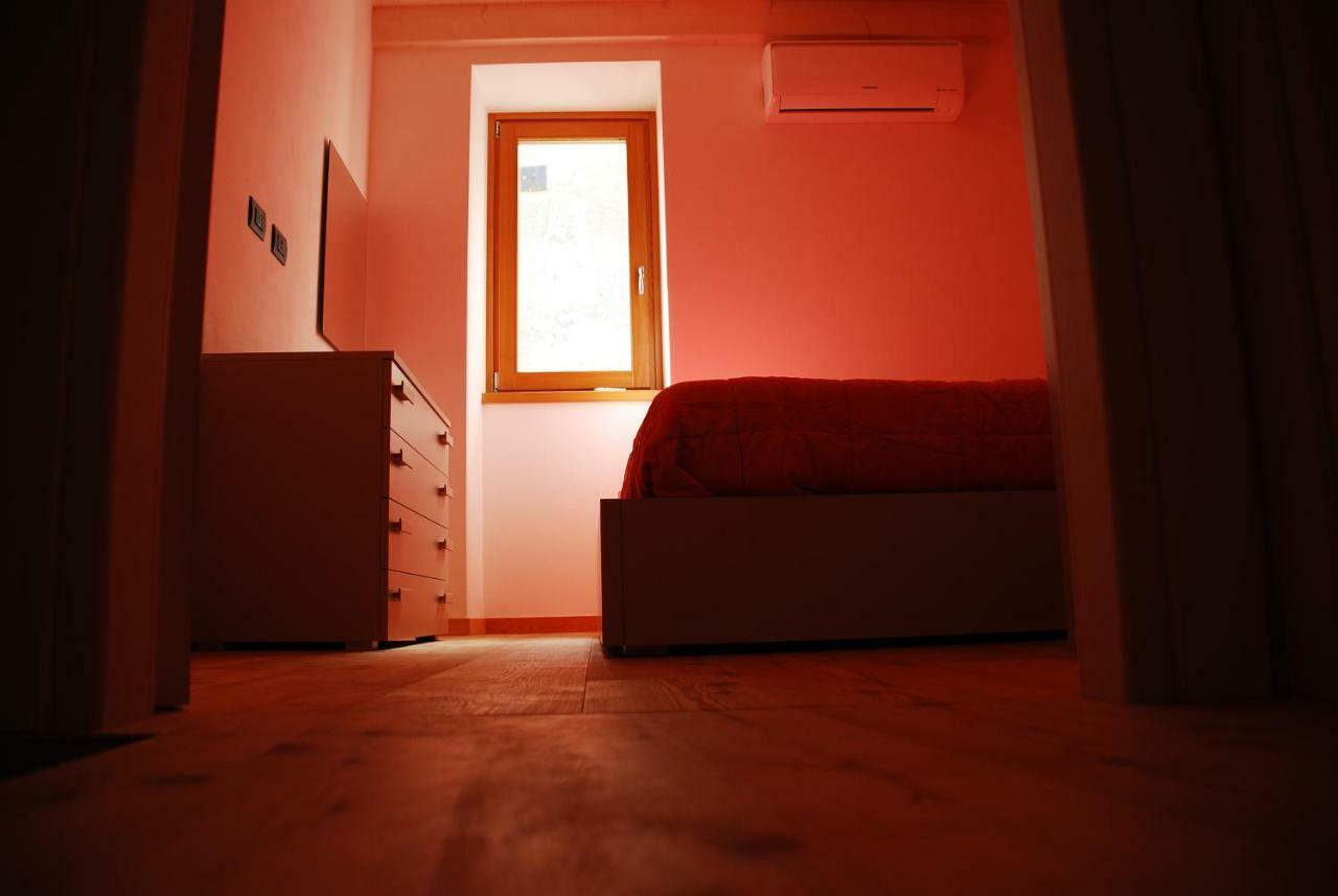 Villa La Casa Del Borgo à Dervio Extérieur photo
